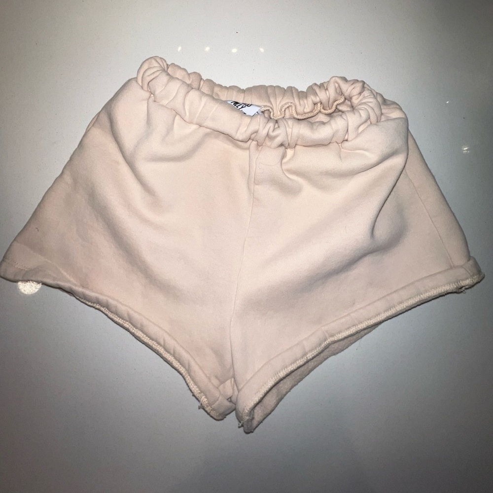 Princess Polly Soft Lounge Swear Shorts Cream Size 2 Small